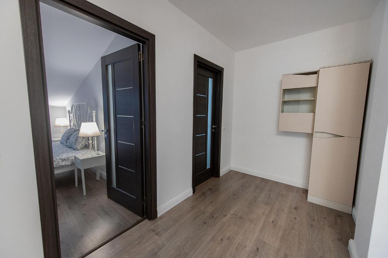 Tonitza Apartments Cluj-Napoca Ngoại thất bức ảnh